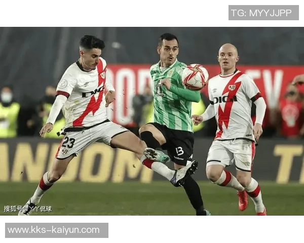 外战内行内战外行,巴坎布代表贝蒂斯欧战16场9球国内37战4球,体现全能射手的风采